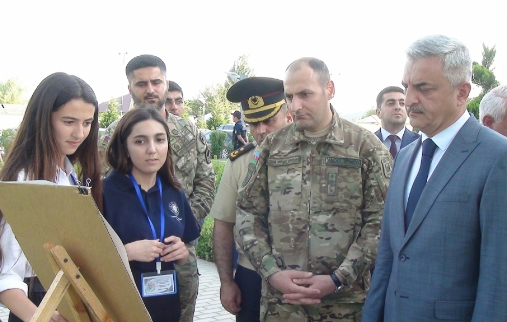 “Birlikdə yaşadaq” layihəsi çərçivəsində İmişlidə sərgi və tamaşa nümayiş olunub