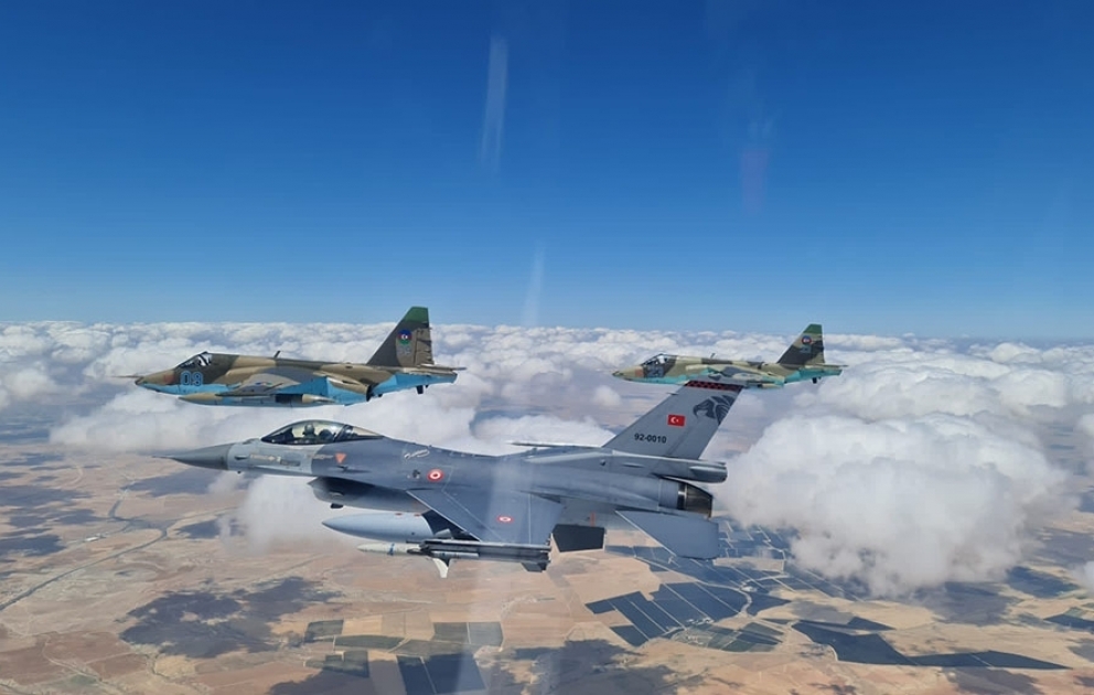 “Anadolu Qartalı-2021” beynəlxalq taktiki-uçuş təlimi davam edir