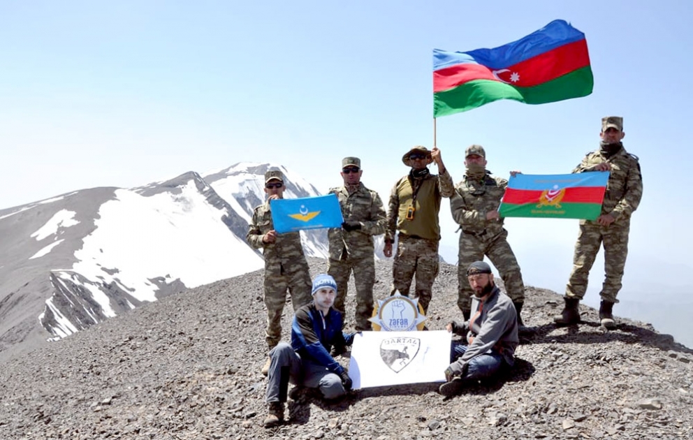 A servicemen’s expedition to the "Zafar" peak ended