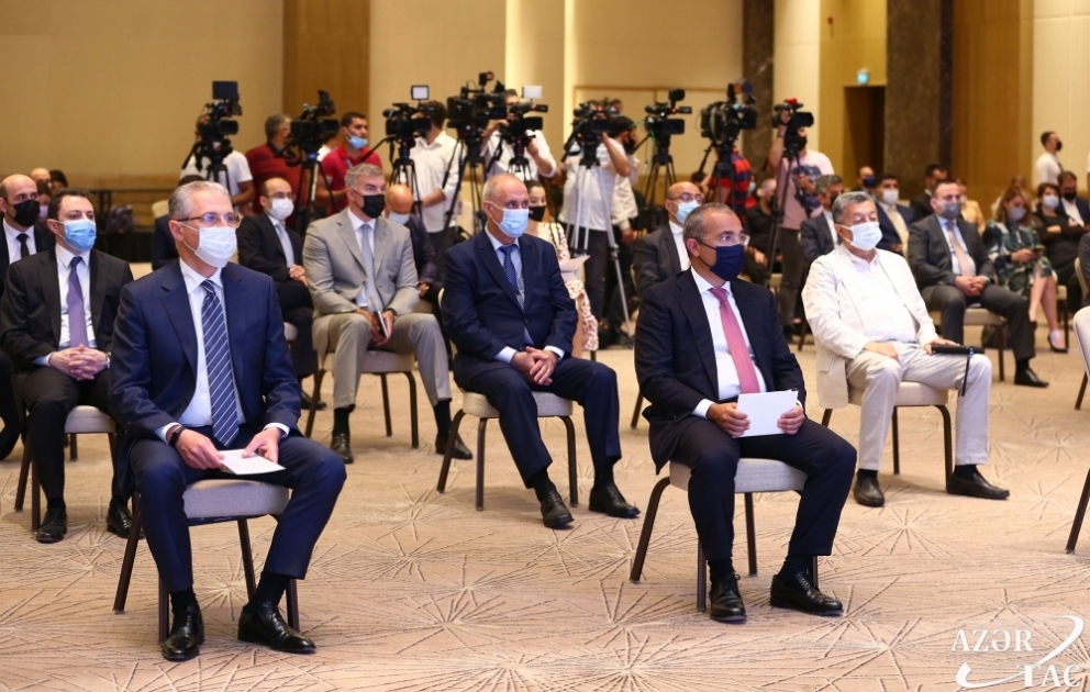 Qarabağ Dirçəliş Fondunun “Karabakh.Center” layihəsinin təqdimatı olub