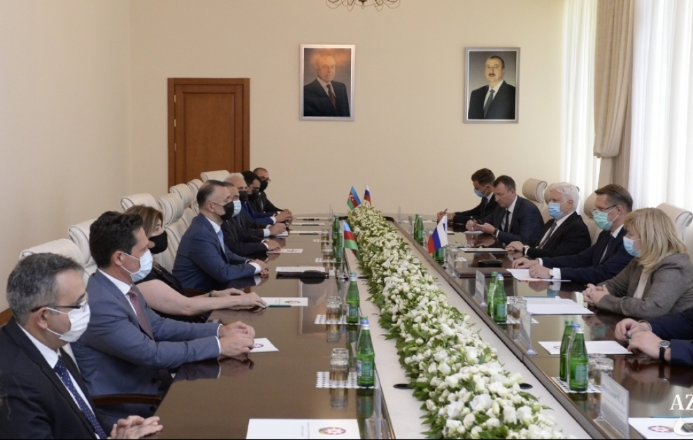 Azerbaijan, Russia sign updated agreement on cooperation in fields of healthcare and medical science