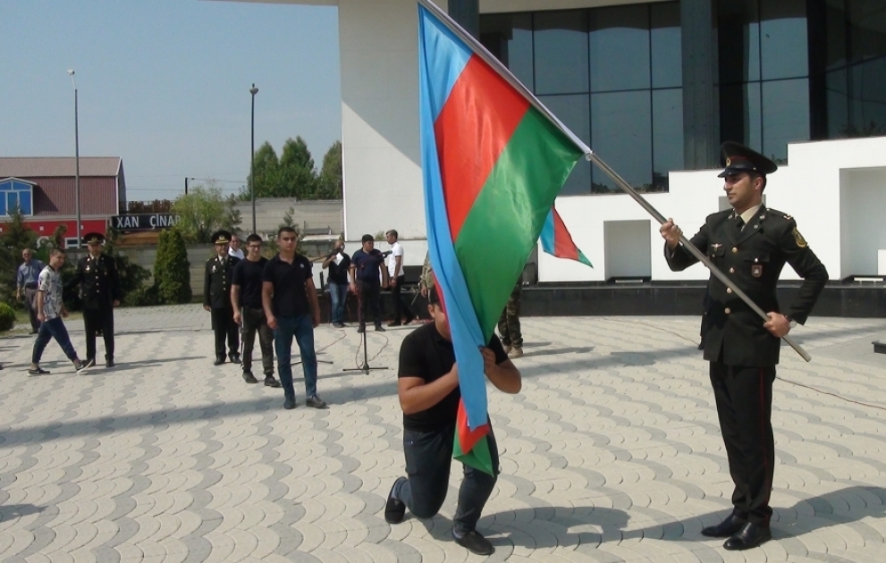 Sabirabadlı gənclər qalib ordu sıralarında xidmətə ruh yüksəkliyi ilə yollanıblar