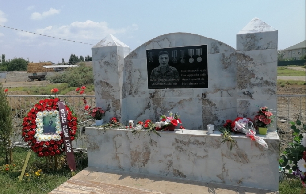 Kürdəmirdə şəhid Səid Bayramovun xatirəsinə tikilən bulağın açılışı olub