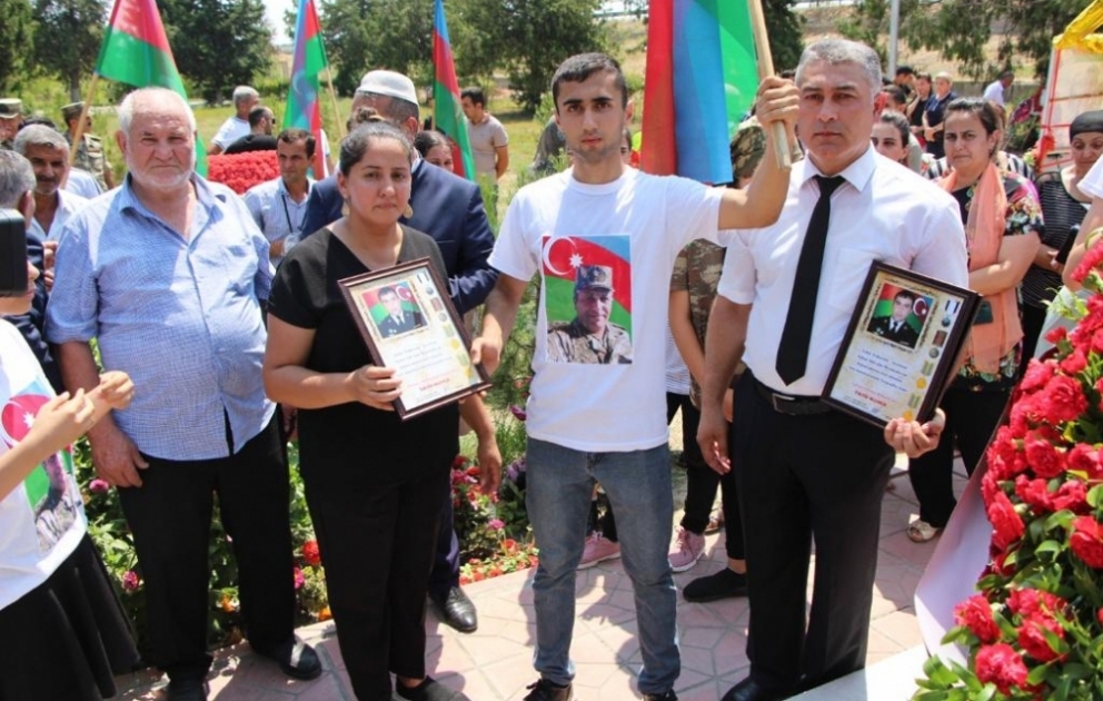 Yevlaxda şəhid polkovnik-leytenant Soltan Məmmədovun doğum günündə xatirəsi anılıb