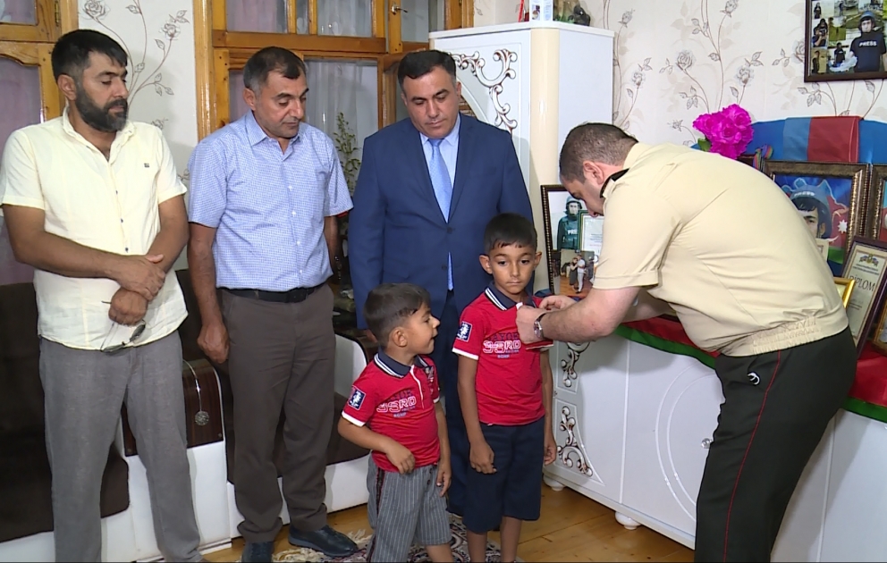 Şəhid jurnalistlərin Milli Mətbuat Günü münasibətilə təltif olunduqları medallar ailələrinə təqdim edilib