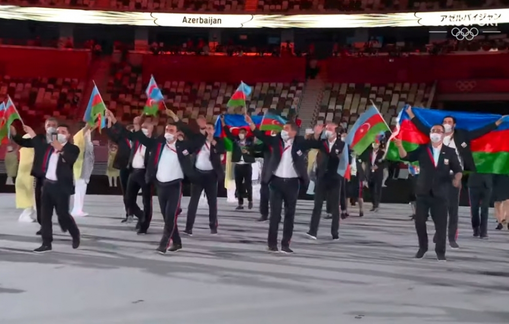 Azerbaijani team marches at parade of athletes within opening of Tokyo Olympics