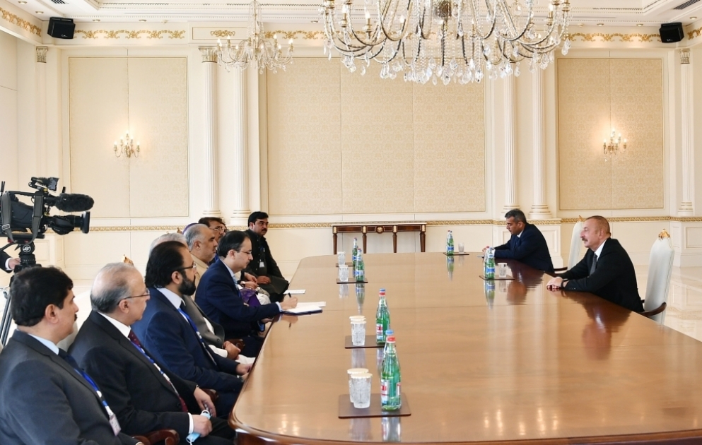 Prezident İlham Əliyev Pakistan Milli Assambleyasının sədrinin başçılıq etdiyi nümayəndə heyətini qəbul edib