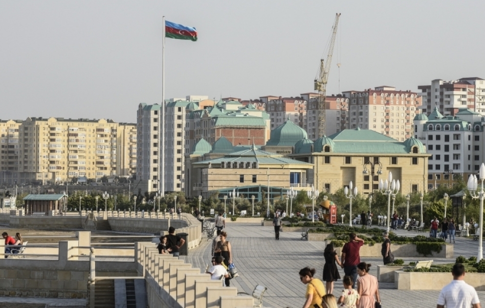 Завтра в Баку будет до 35 градусов тепла