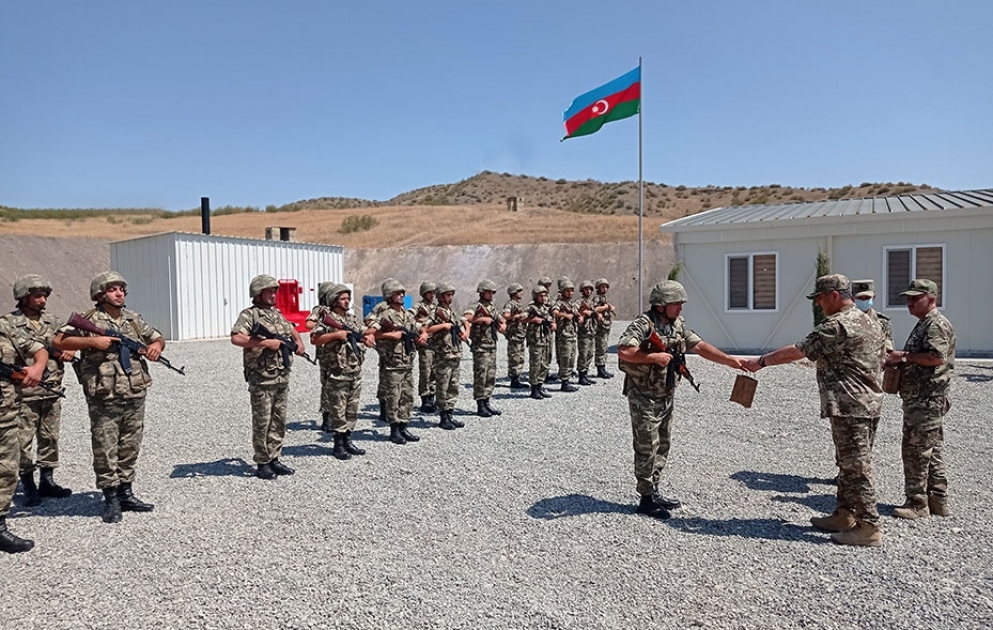Defense Minister visited several new military units stationed in the liberated territories