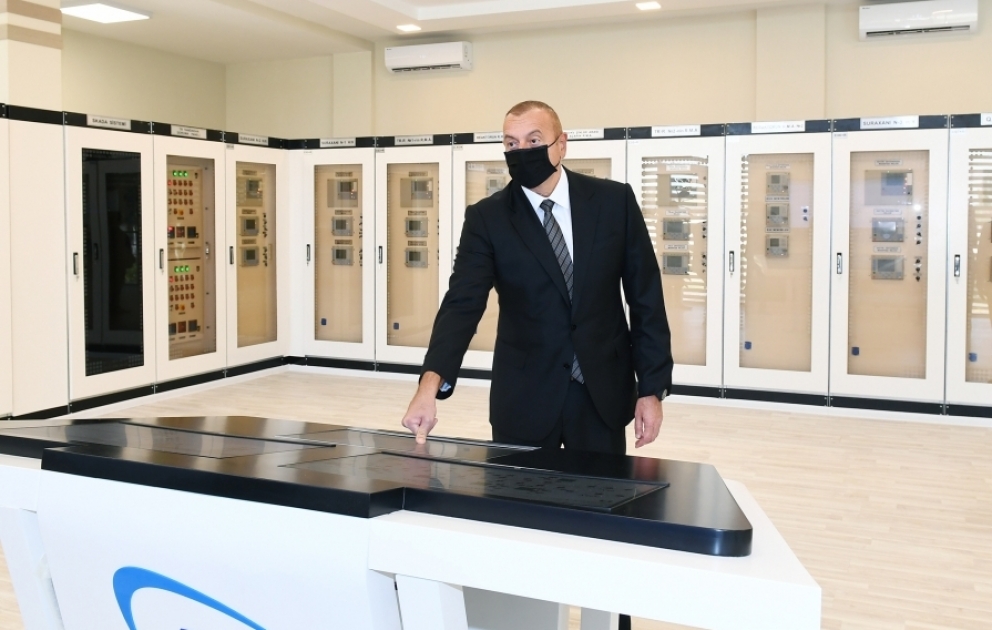 Le président Ilham Aliyev participe à l’inauguration d’une sous-station électrique rénovée à Bakou