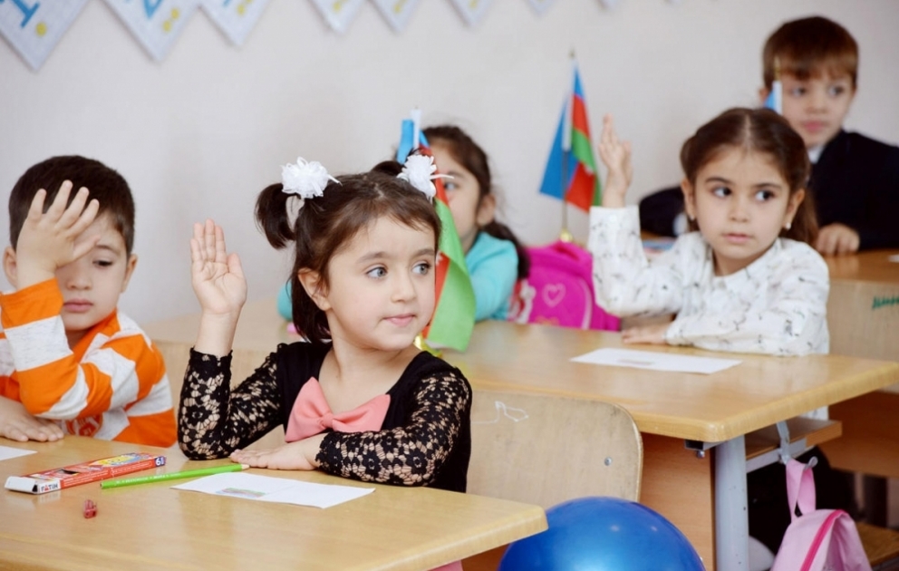 Məktəbəhazırlıq qruplarına qeydiyyatdan keçənlərin sənədləri sentyabrın 24-dək məktəbə təqdim edilməlidir