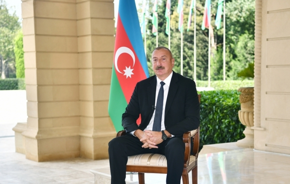 Prezident İlham Əliyev: Biz erməni ordusunun “müzəffər ordu” olmasını 44 gün ərzində yerlə bir etdik