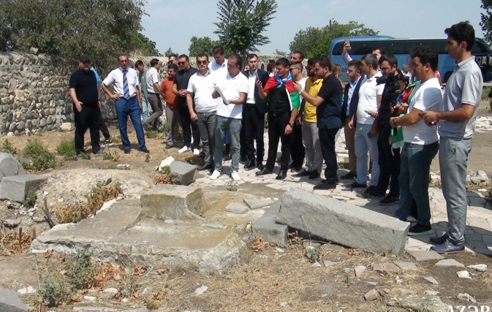 Aparıcı gənclər təşkilatları Ağdama səfər ediblər