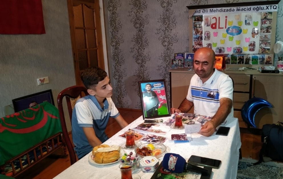 Şəhid qardaşı: Əli kimi qəhrəman olmaq istəyirəm