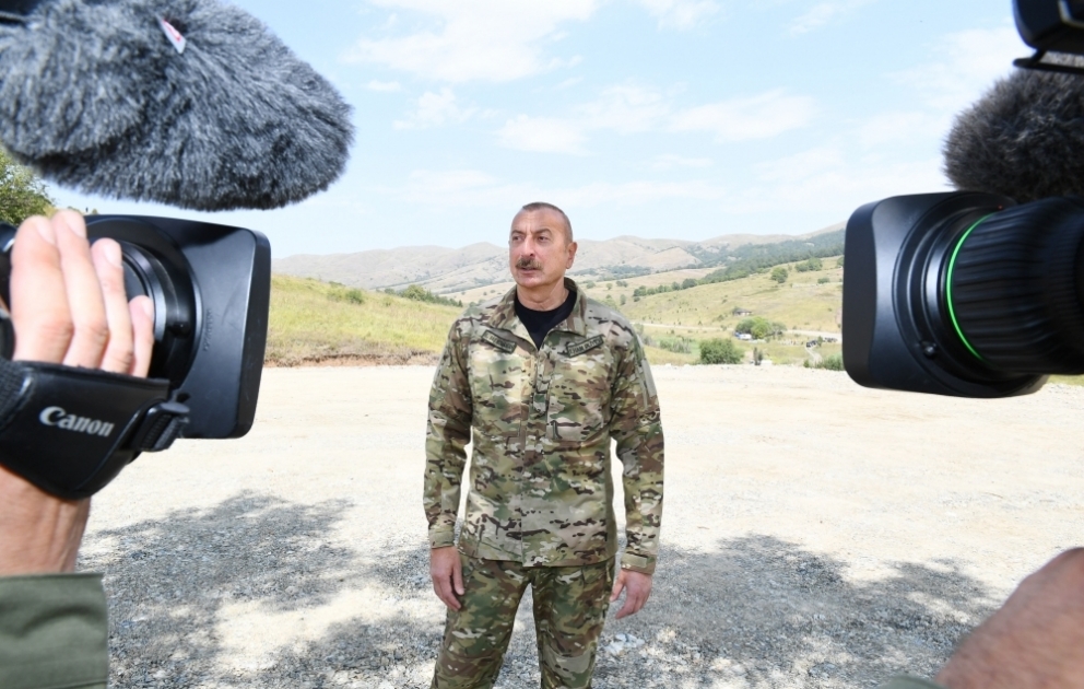 Prezident İlham Əliyev: Şərqi Zəngəzurun hərtərəfli inkişafı üçün avtomobil yolları xüsusi əhəmiyyət daşıyır