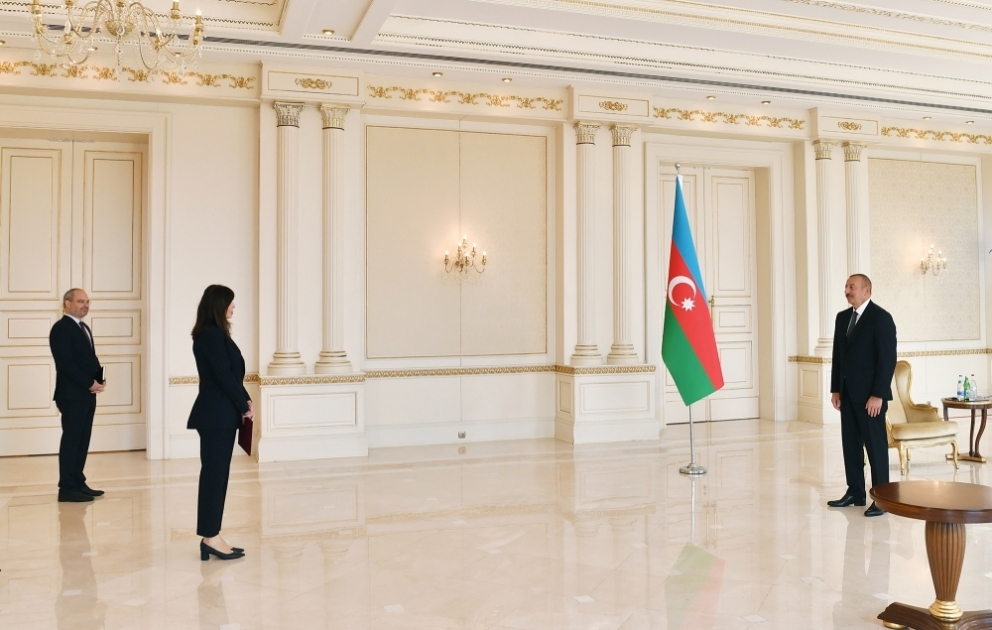 Präsident Ilham Aliyev empfängt neuen UN-Resident Koordinatorin in Aserbaidschan