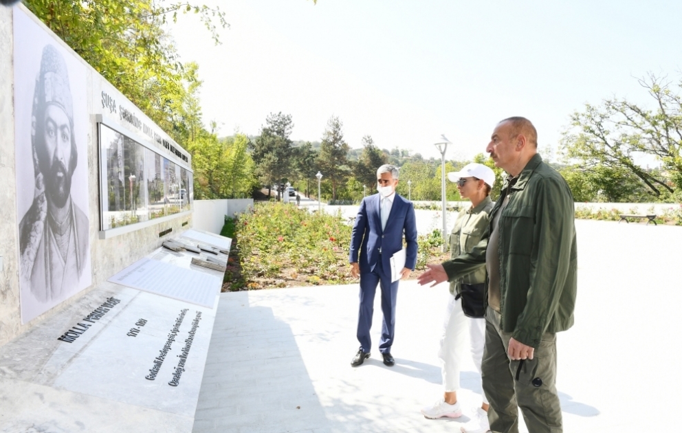 Şuşada dahi Azərbaycan şairi Molla Pənah Vaqifin muzey-məqbərə kompleksinin bərpadan sonra açılışı olub