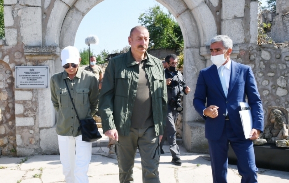 Üzeyir Hacıbəylinin Şuşa şəhərindəki ev-muzeyində aparılacaq işlərlə tanışlıq