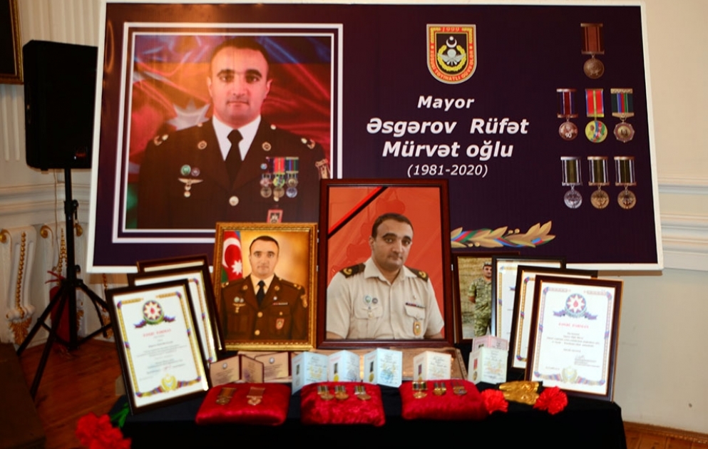 Şəhid mayor Rüfət Əsgərovun doğum günündə xatirəsi anılıb
