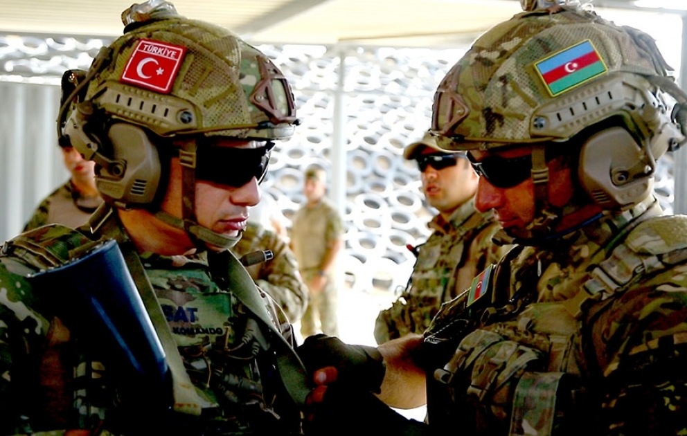 Военнослужащие Азербайджана и Турции приступили к совместным учениям в Баку