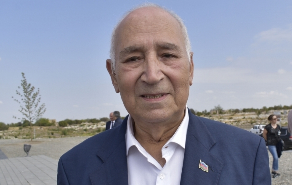 Xalq artisti Ramiz Quliyev: Ağdamın dağlarına baxanda ürəyim dağa dönür