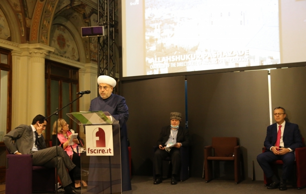 Allahşükür Paşazadə: Azərbaycanda bütün dini konfessiyalara öz dini ayinlərini yerinə yetirmələri üçün bərabər şərait yaradılıb