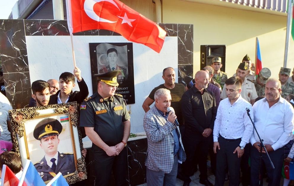 Müdafiə Nazirliyinin təşkilatçılığı ilə şəhid zabitin xatirəsinə tikilən bulağın açılışı olub