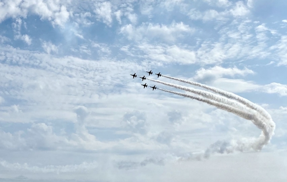 Azerbaijani military pilots performed their first flights at the Teknofest-2021