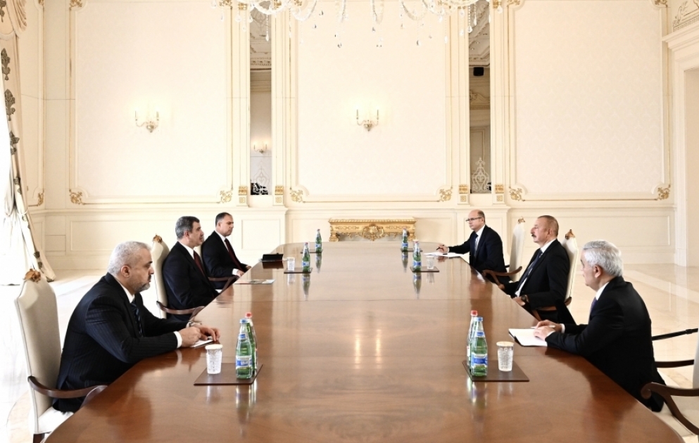 Prezident İlham Əliyev İraqın neft nazirini qəbul edib