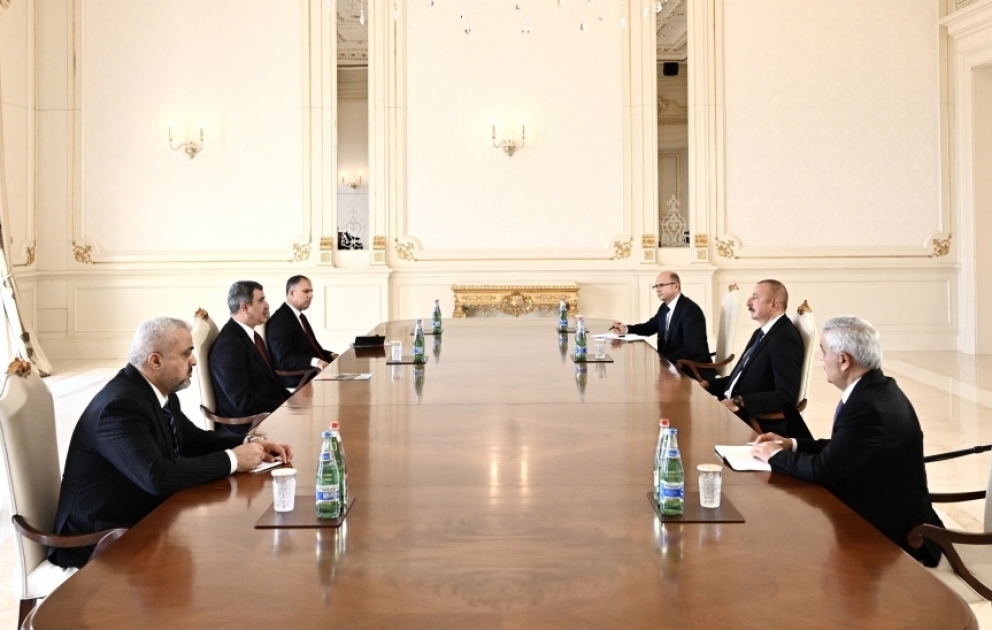 President Ilham Aliyev received Iraqi oil minister