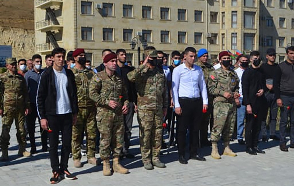 Xüsüsi Təyinatlı Qüvvələrin komandanı veteranlarla görüşüb