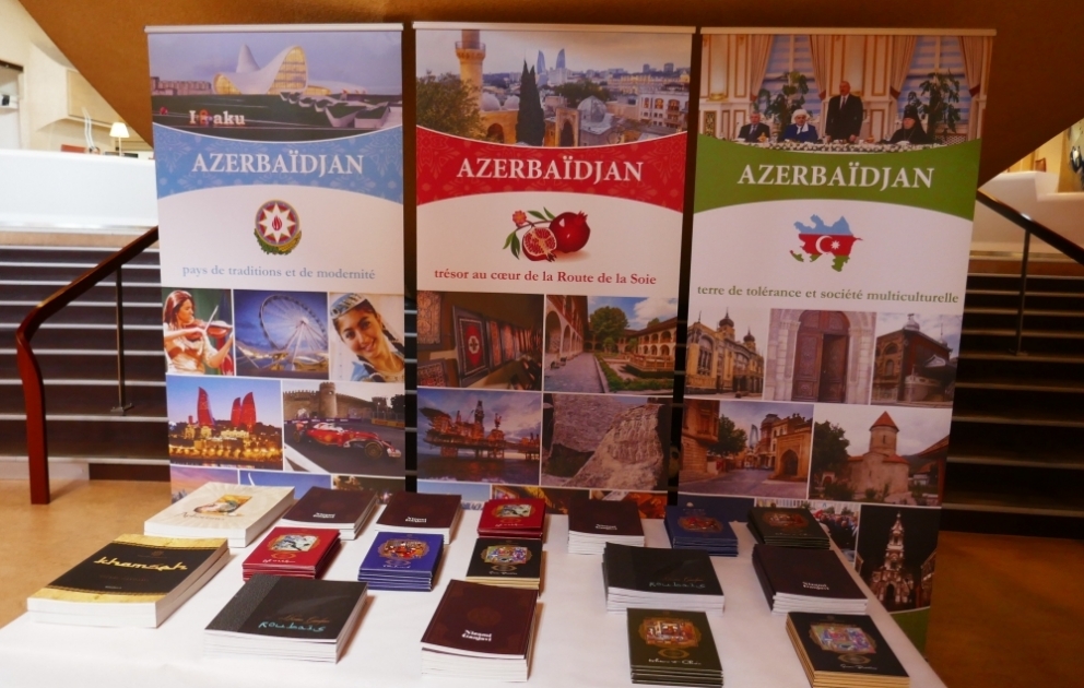 AŞPA-nın mənzil-qərargahında Nizami Gəncəvinin 880 illiyinə həsr edilmiş sərgi açılıb