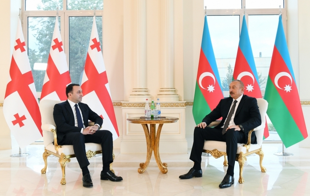 Azərbaycan Prezidenti İlham Əliyev Gürcüstanın Baş naziri ilə görüşüb