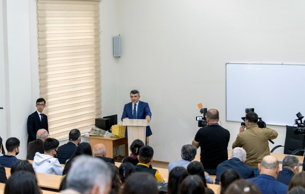 Nazir İnam Kərimov Azərbaycan Dövlət Aqrar Universitetində tədrisin təşkili prosesi ilə tanış olub