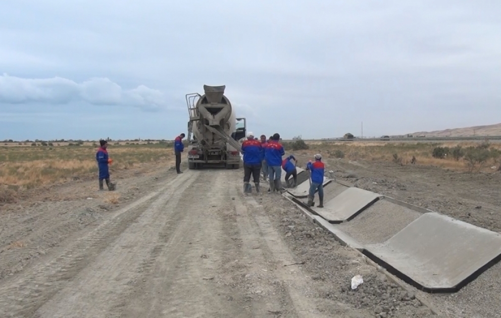 Siyəzəndə 2100 metrlik torpaq kanal beton kanalla əvəz olunur