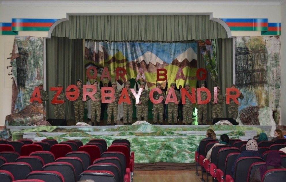 Qusar Dövlət Ləzgi Dram Teatrı “Çingiz dastanı” tamaşasını hazırlayır