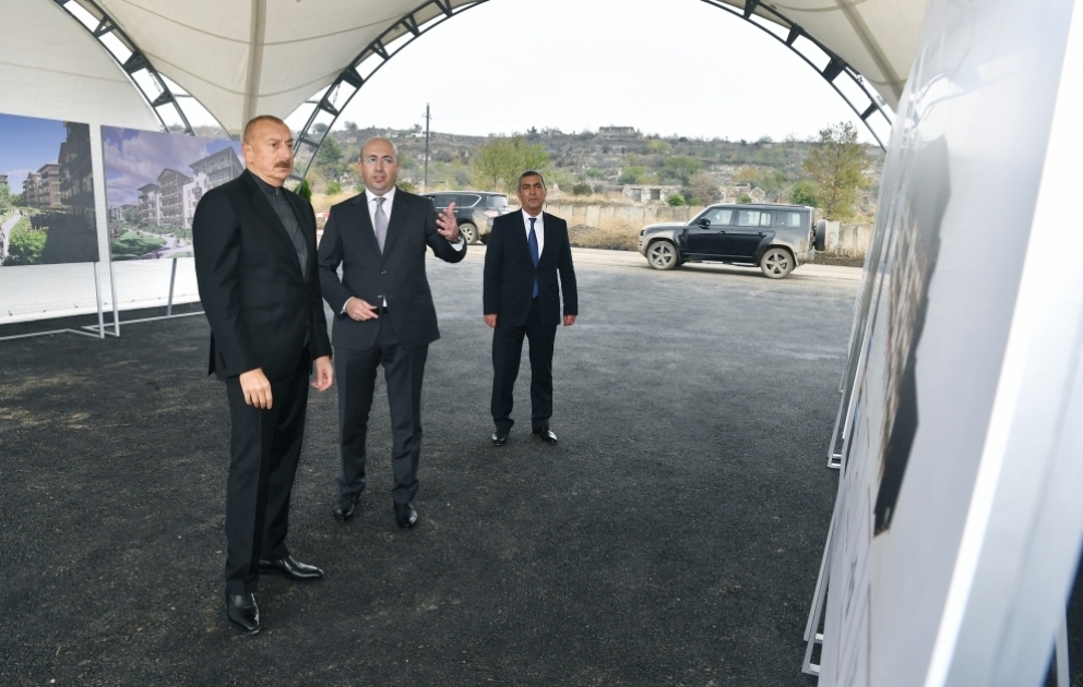Cérémonie de pose de la première pierre du premier quartier d’immeubles résidentiels à Djabraïl