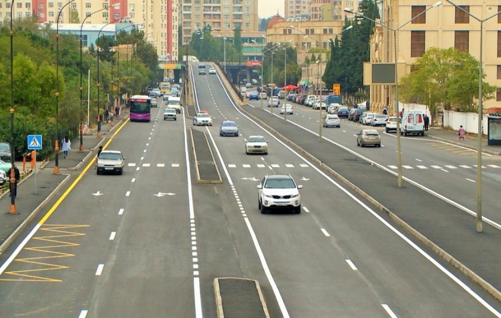 Nəsimi rayonu ərazisində Ceyhun Səlimov küçəsi əsaslı təmir edilib