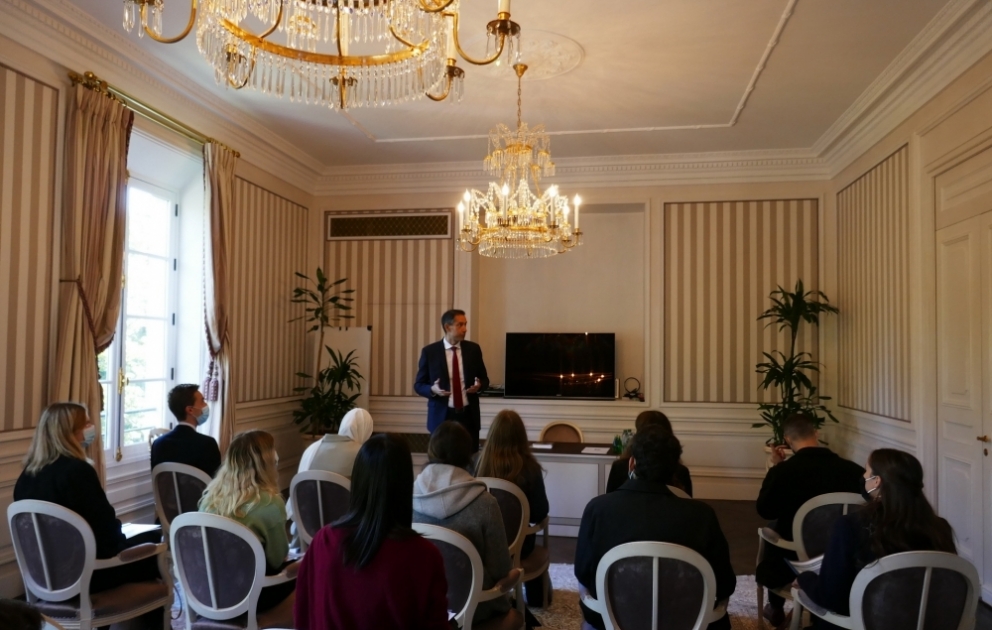 Azərbaycanın Fransadakı səfiri “Sciences Po Paris” universitetinin tələbələri ilə görüşüb