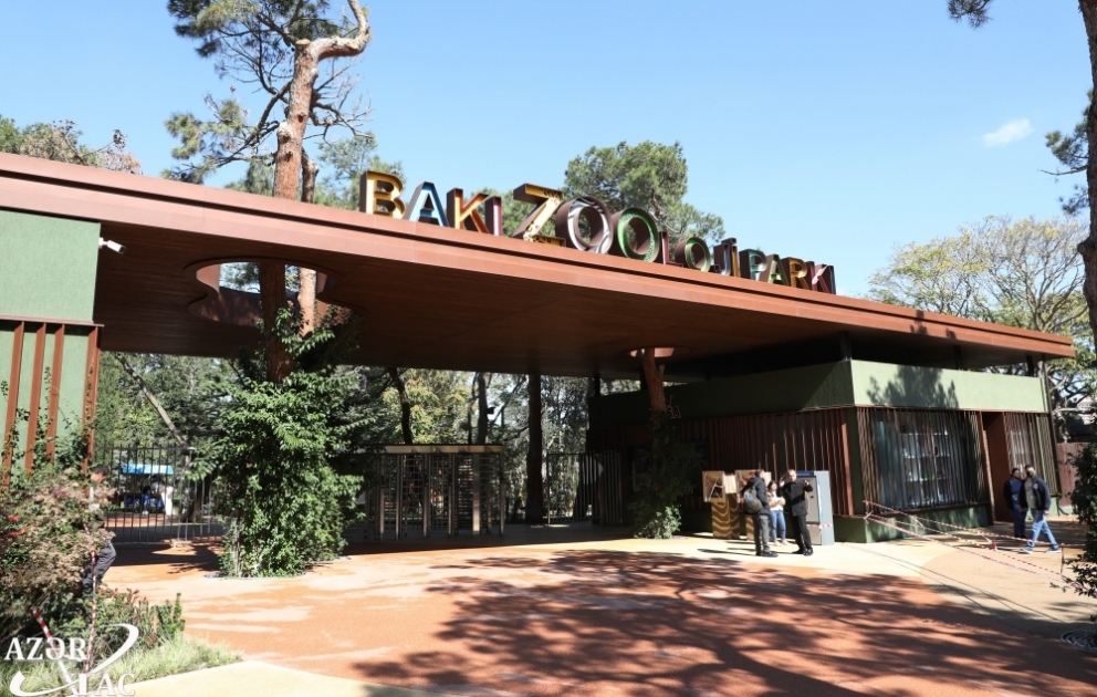 Bakı Zooloji Parkının yenidənqurmadan sonra ilk ziyarətçiləri uşaqlar olub