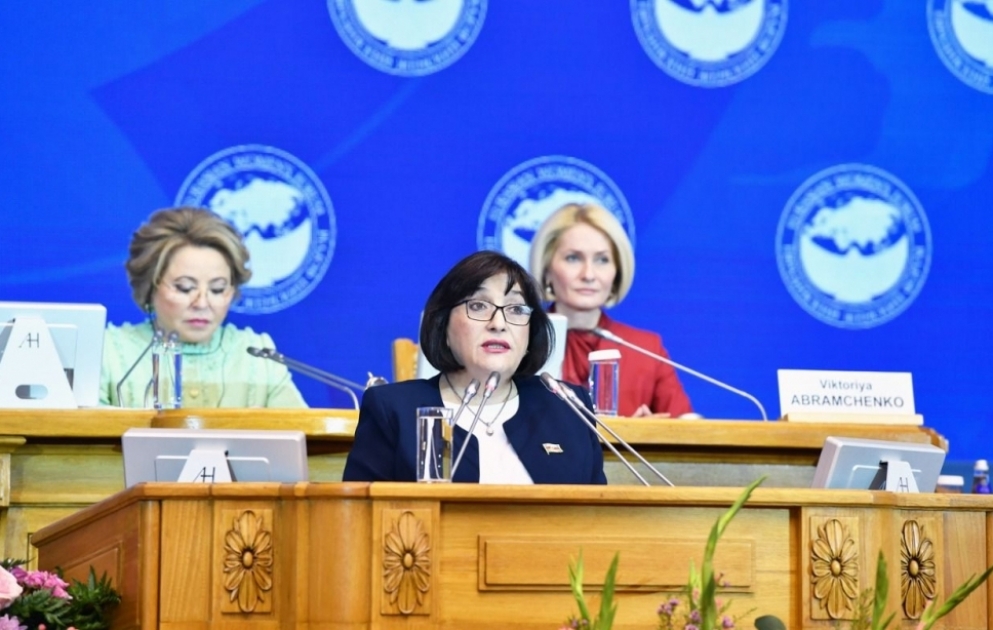 Председатель Милли Меджлиса: Женщина испокон веков была окружена в Азербайджане особым вниманием и заботой