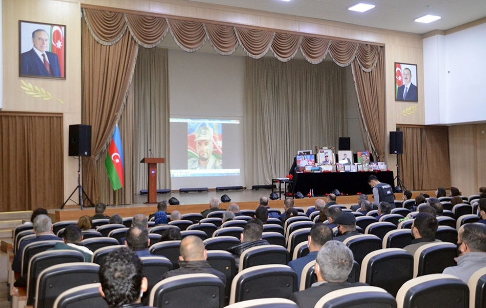 Hərbi Liseydə şəhid məzunların xatirəsi anılıb