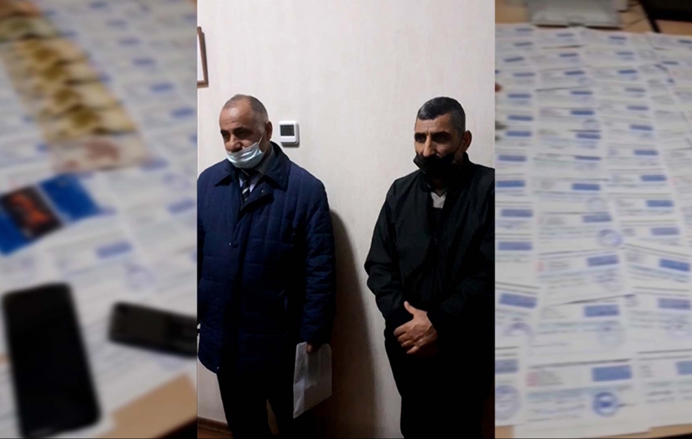 Covid-19 pasportunu saxta yollarla əldə etməyə çalışan şəxslər saxlanılıb