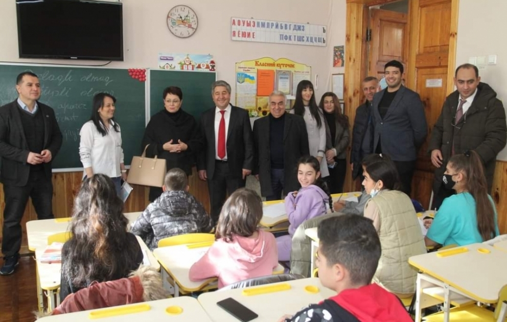 Səfir: Həftəsonu Azərbaycan dili məktəbləri milli-mənəvi dəyərlərimizi, tariximizi yaşadır və təbliğ edir