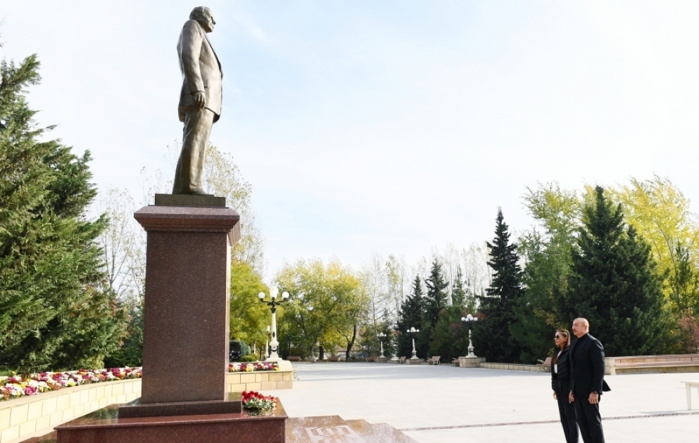 Президент Ильхам Алиев и первая леди Мехрибан Алиева совершили поездку в Шамахинский район