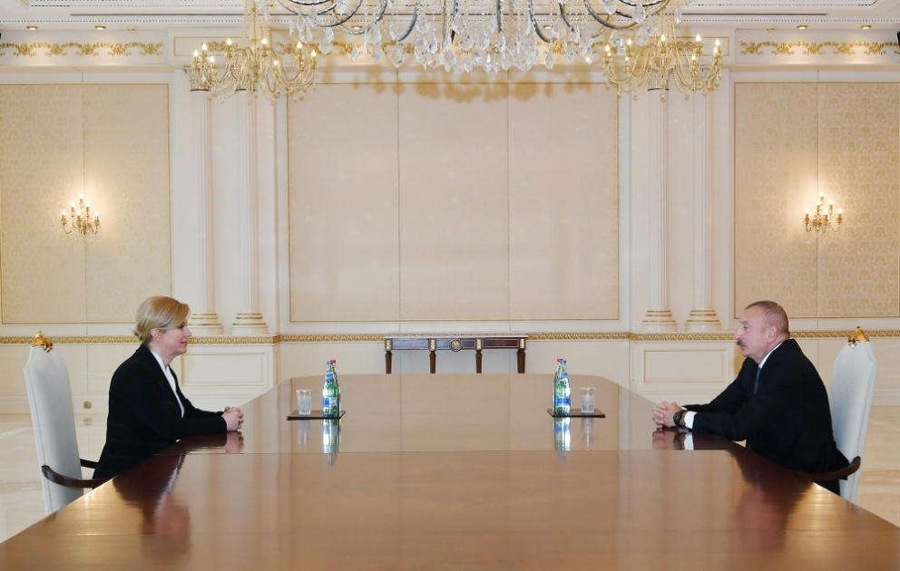 Le président Ilham Aliyev reçoit l’ancienne présidente croate Kolinda Grabar-Kitarovic