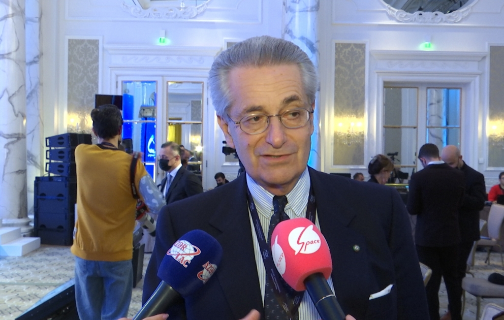 Antonio Zanardi Landi: Bakı Forumu möhtəşəmdir