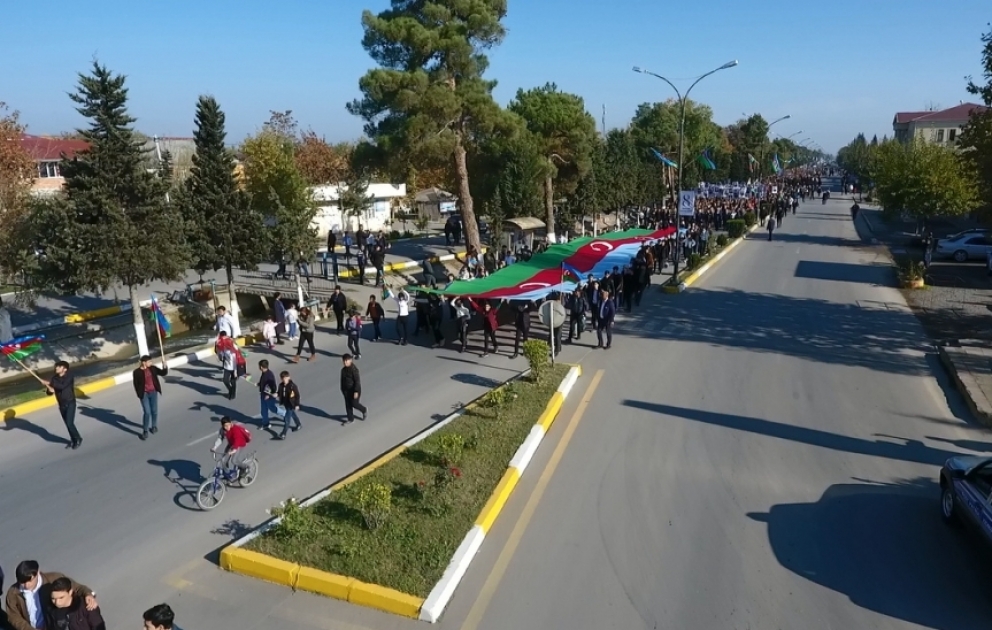 Beyləqanda 44 metrlik bayraqla Zəfər yürüşü təşkil olunub