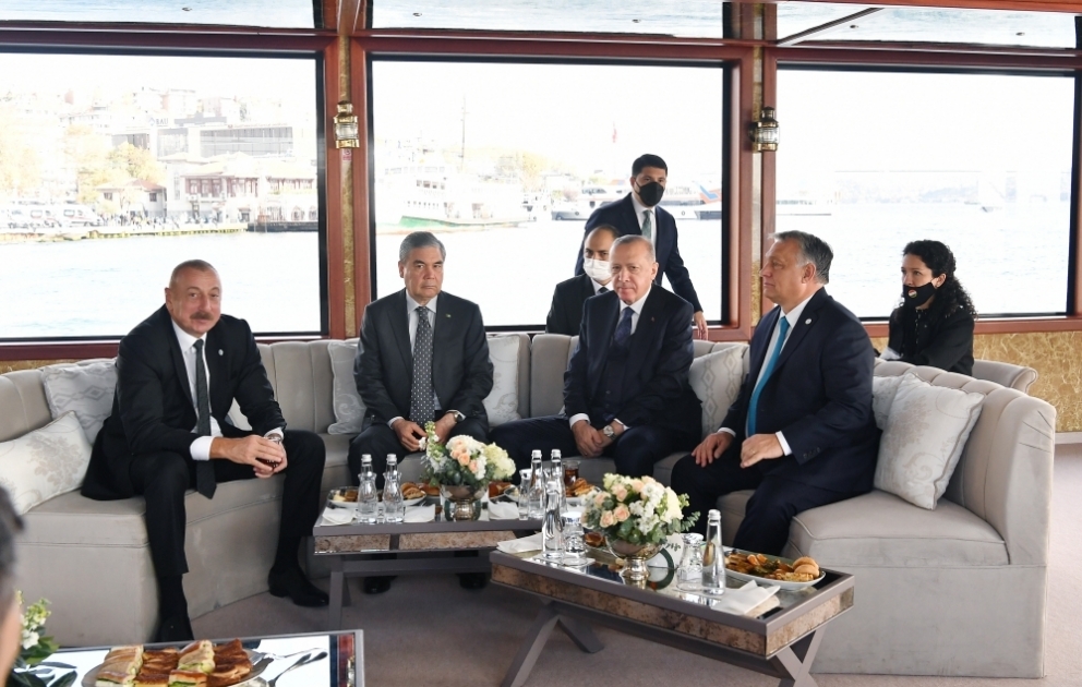 İstanbulda Türkdilli Dövlətlərin Əməkdaşlıq Şurasının VIII Zirvə Görüşü keçirilib