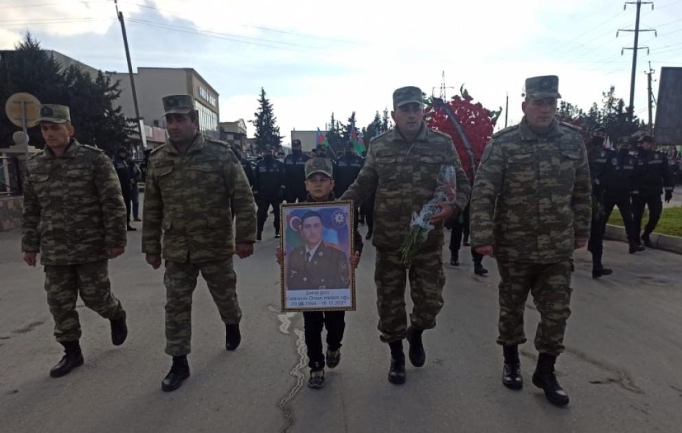 Şəhid Orxan Cabbarov Quba Şəhidlər xiyabanında torpağa tapşırılıb